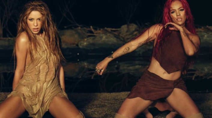 Shakira y Karol G juntas en los MTV Awards Shakira y Karol G