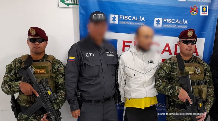 La víctima de este hombre fue dejada abandonada en una calle de Bogotá