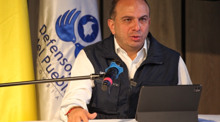 Carlos Camargo Asís Carlos Camargo Asís