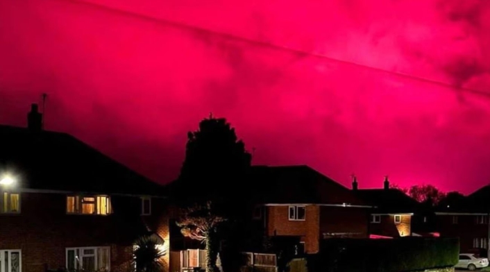 Cielo rosado en Reino Unido