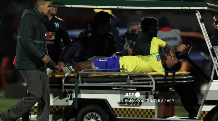 Neymar sería baja de Brasil ante Colombia Neymar sería baja de Brasil ante Colombia
