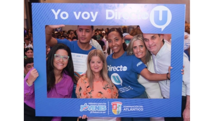 Gobernadora del Atlántico entregó becas a 1.085 jóvenes que irán 'Directo a la U' Gobernadora del Atlántico entregó becas a 1.085 jóvenes que irán 'Directo a la U'