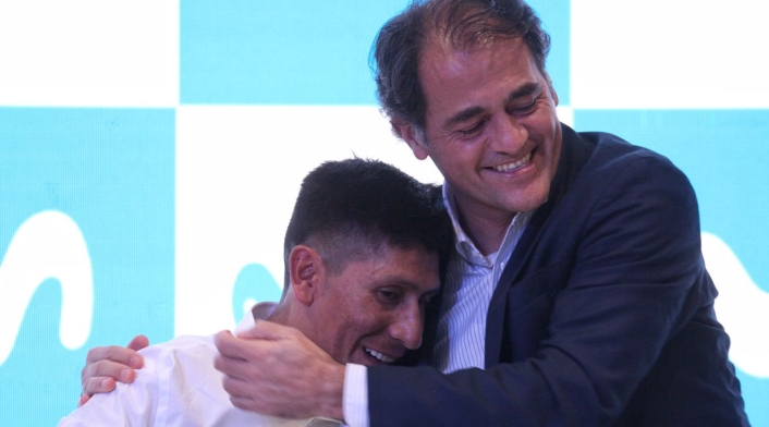 Nairo Quintana en rueda de prensa de presentación con el Movistar