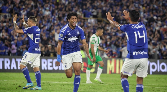 Millonarios enfrenta a Nacional en juego válido por la final - Ida de la Copa BetPlay en el estadio Nemesio Camacho El Campin.