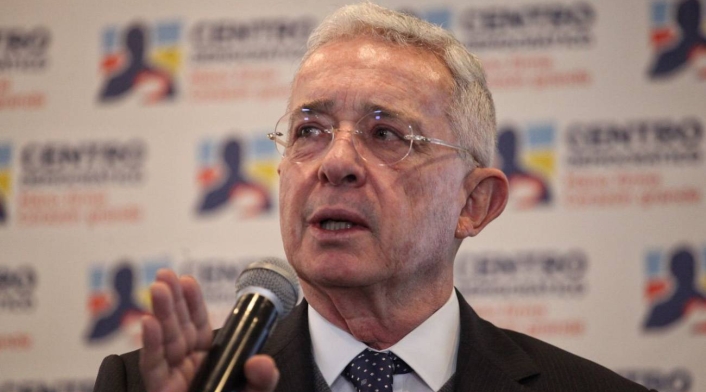 Álvaro Uribe Álvaro Uribe