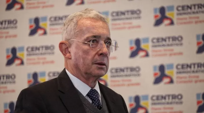 Álvaro Uribe Álvaro Uribe