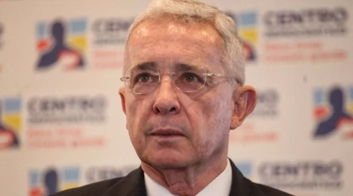 Álvaro Uribe Álvaro Uribe