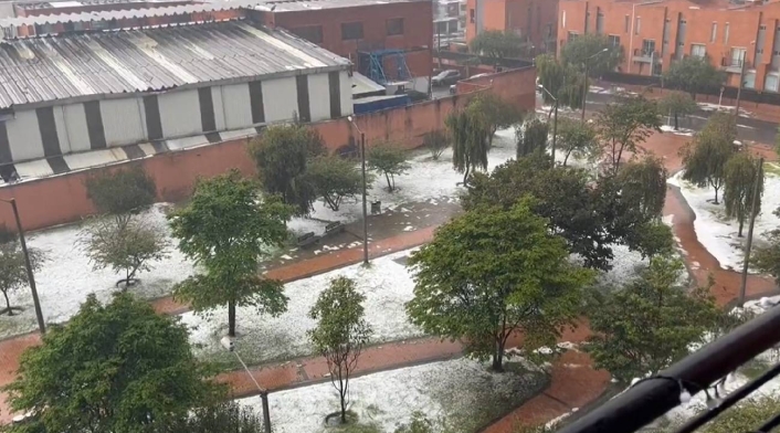 Granizada en Bogotá Granizada en Bogotá