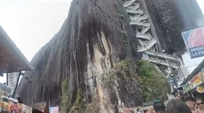 Piedra de El Peñol