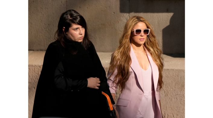 Shakira en juicio Shakira admitió haber cometido fraude fiscal