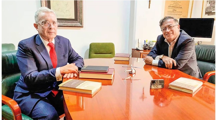 ´Álvaro Uribe y Gustavo Petro ´Álvaro Uribe y Gustavo Petro