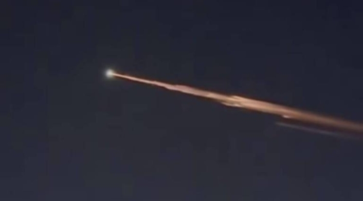Avistamiento de gran bola de fuego en el cielo a vísperas de Navidad