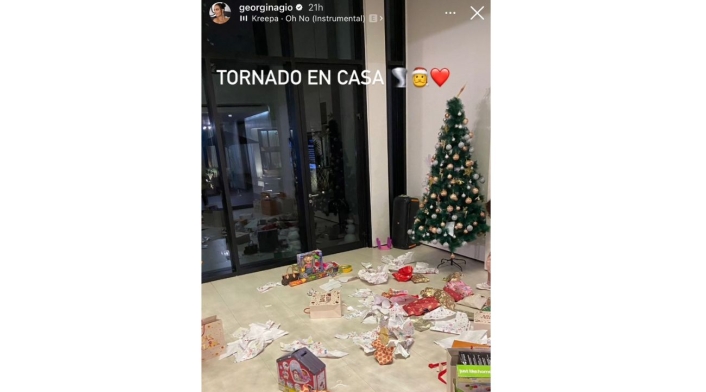 Georgina mostró los regalos que dio a sus hijas en Navidad Georgina mostró los regalos que dio a sus hijas en Navidad