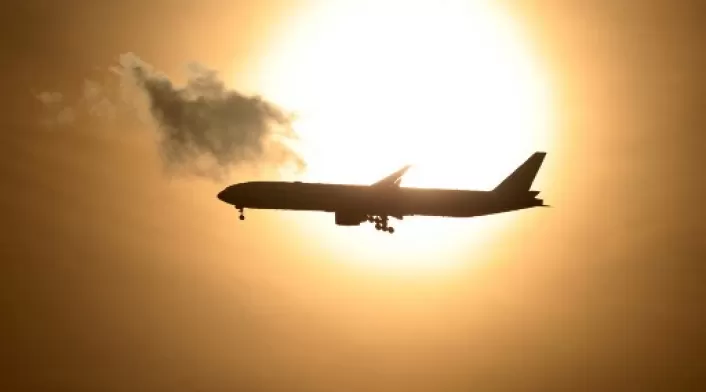 AVIÓN
