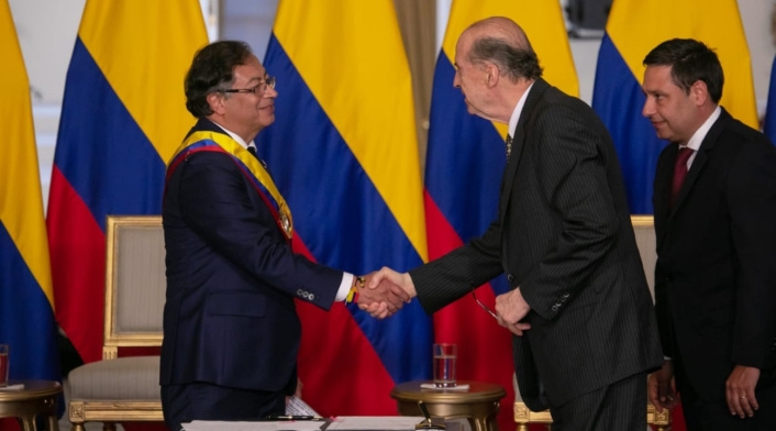 Canciller Leyva y Gustavo Petro Canciller Leyva y Gustavo Petro