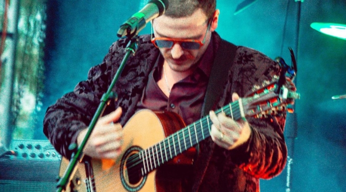 Diego Gallardo, artista ecuatoriano