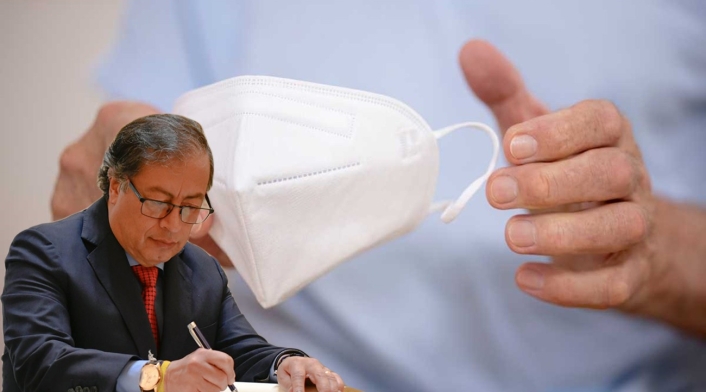Gustavo Petro y el sistema de Salud Gustavo Petro y el sistema de Salud