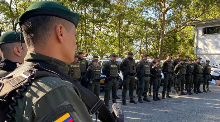 Policías en Medellín