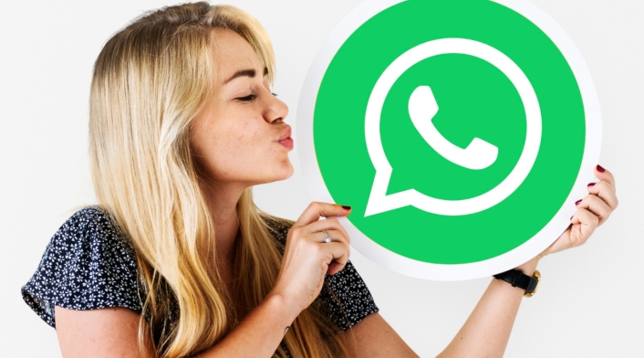 WhatsApp WhatsApp