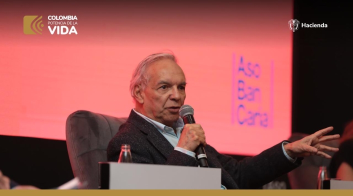 Ricardo Bonilla, ministro de Hacienda
