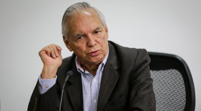 Ricardo Bonilla, ministro de Hacienda Ricardo Bonilla, ministro de Hacienda