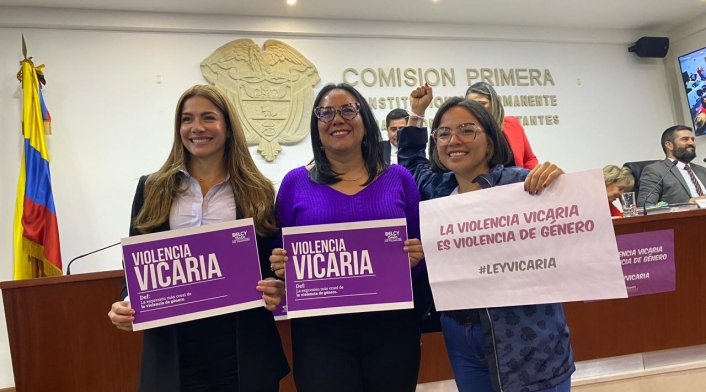 Mujeres Mujeres