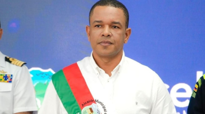 Yahir Acuña Yahir Acuña