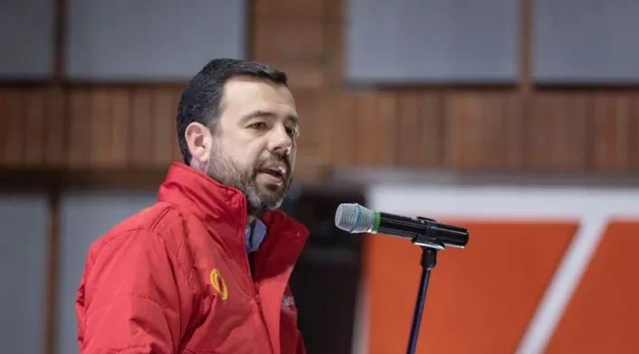 Galán le responde a Petro por calidad del agua Galán le responde a Petro por calidad del agua