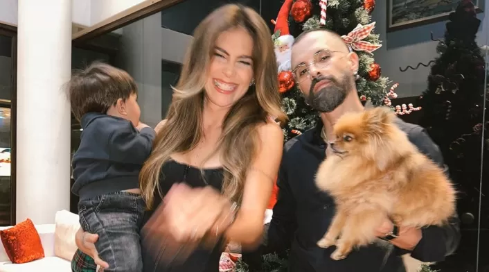 Greeicy, Mike Bahía y su hijo Kai Greeicy, Mike Bahía y su hijo Kai