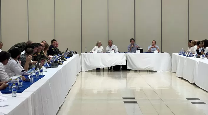 Reunión entre Gobierno y empresarios Reunión entre Gobierno y empresarios