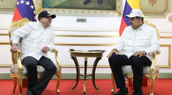 Gustavo Petro y Nicolás Maduro Gustavo Petro y Nicolás Maduro