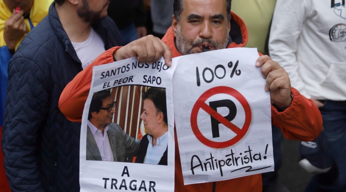 Marchas contra Petro