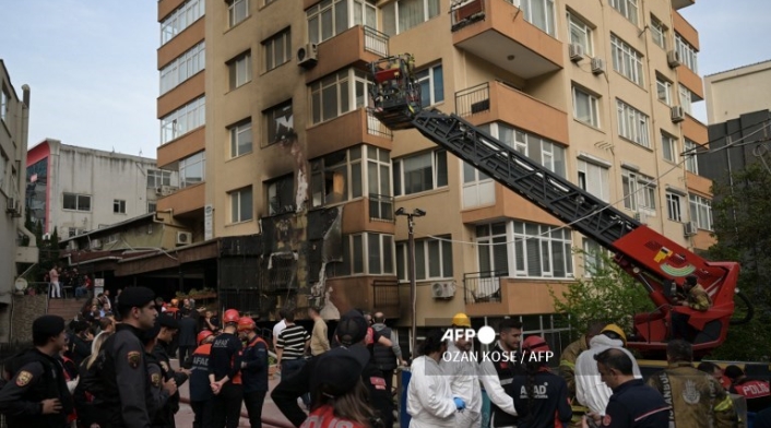 Incendio discoteca Estambul