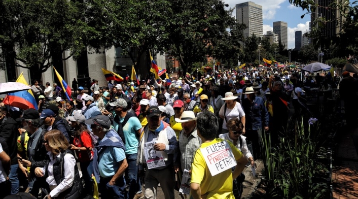 Marchas contra Gustavo Petro este domingo en toda Colombia Marchas contra Gustavo Petro este domingo en toda Colombia