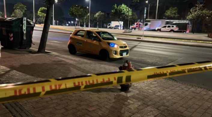 Taxi abandonado en Engativá