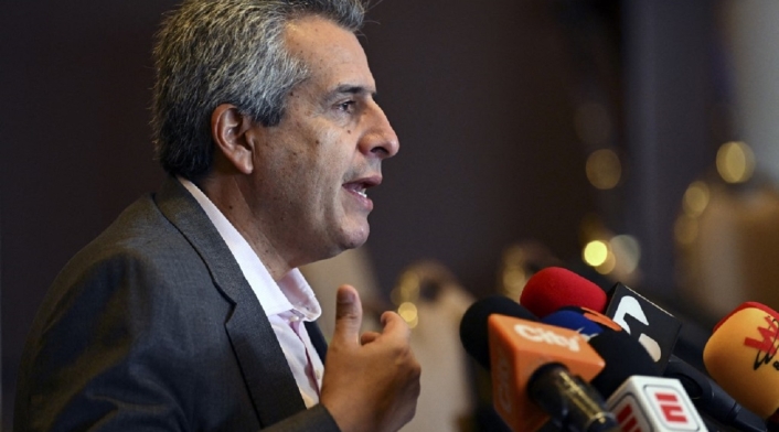 Luis Fernando Velasco, ministro del Interior.