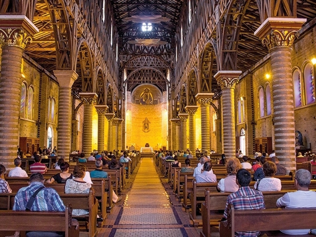 Jornada de oración en Pereira por la vida de sacerdote desaparecido