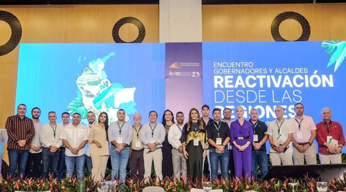 Encuentro de gobernadores y alcaldes Reactivación desde las regiones