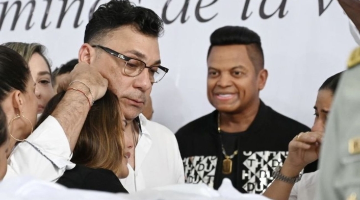 Familiares de Omar Geles lo despiden con gran tristeza Familiares de Omar Geles lo despiden con gran tristeza