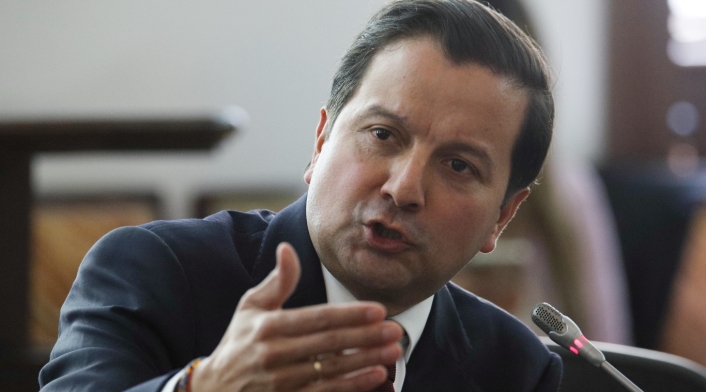 David Luna, Senador