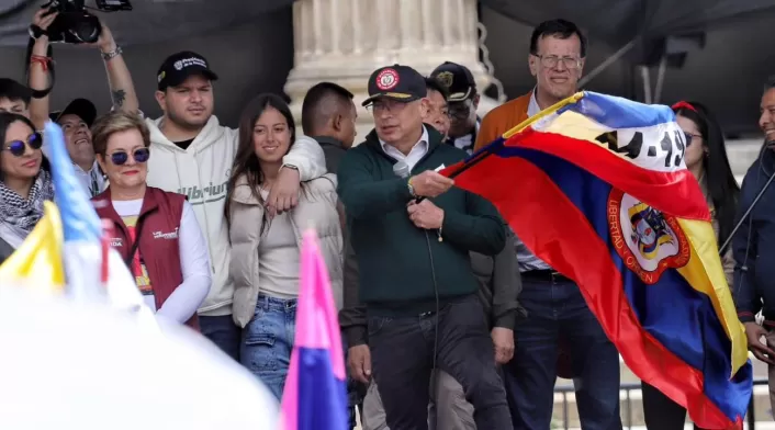 Petro, en la Plaza de Bolívar, tras la marcha del 1 de mayo Petro, en la Plaza de Bolívar, tras la marcha del 1 de mayo