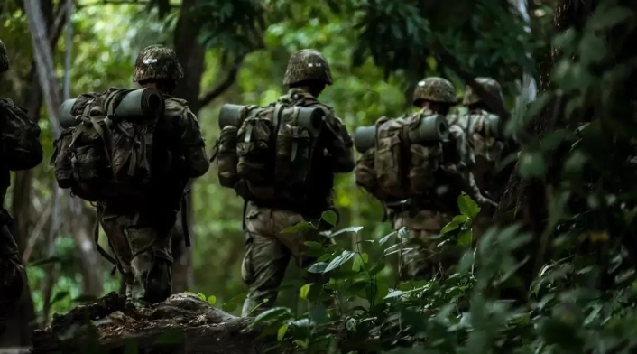 Dos soldados muertos y dos heridos deja ataque a unidad militar en Silvia, Cauca Dos soldados muertos y dos heridos deja ataque a unidad militar en Silvia, Cauca