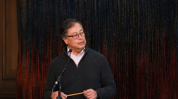 Presidente Gustavo Petro Presidente Gustavo Petro