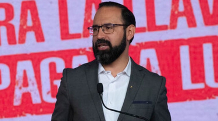 Andrés Camacho Andrés Camacho