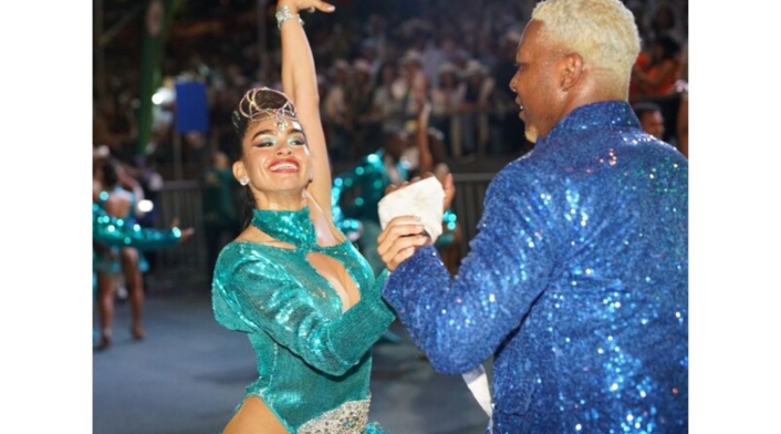 Feria de Cali Personas bailando salsa