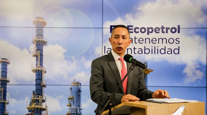 Ricardo Roa, presidente de Ecopetrol Ricardo Roa, presidente de Ecopetrol, habla en La FM de RCN sobre las amenazas en su contra