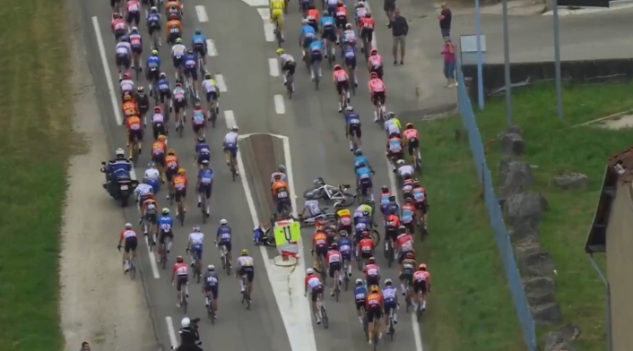Caída masiva en el Tour de Francia en la etapa 5 Caída masiva en el Tour de Francia en la etapa 5