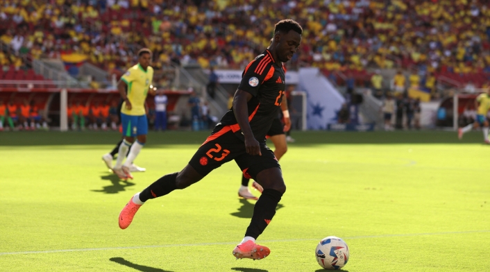 Davinson Sánchez Audios del VAR revelan detalles del gol anulado de Davinson Sánchez