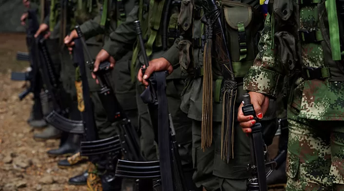 Indígenas en medio de las confrontaciones entre disidencias de las Farc y el ELN