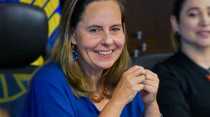 Helga Rivas Helga Rivas